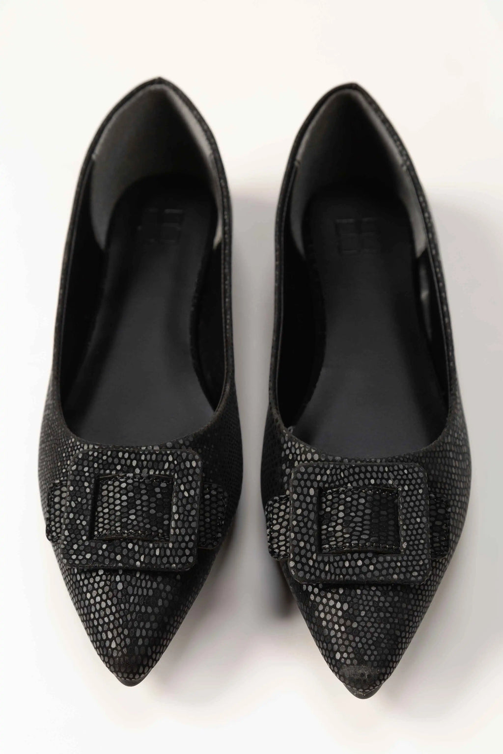 lush Black Pumps